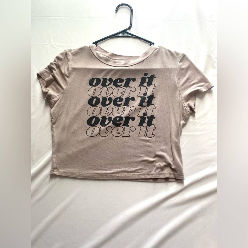 Papaya peach tan cropped graphic tee